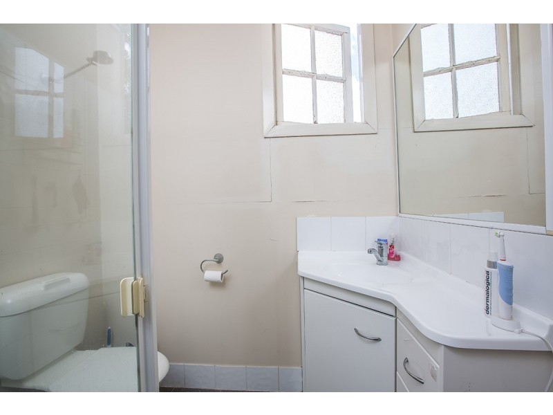 11 Vaucluse Street, Wavell Heights QLD 4012