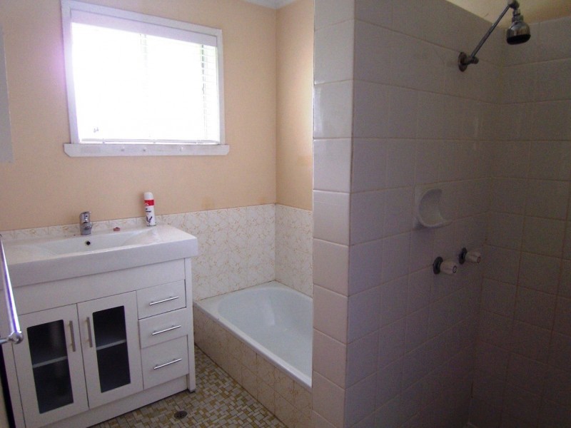 9 Kanofski Street, Chermside West QLD 4032