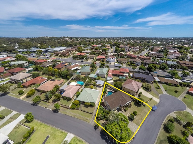 2 Murr Place, Chermside West QLD 4032
