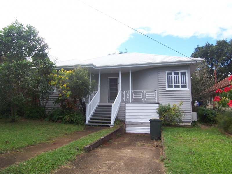 27 Palomar Parade, Wavell Heights QLD 4012