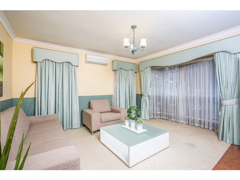 10 Turquoise Place, Wavell Heights QLD 4012