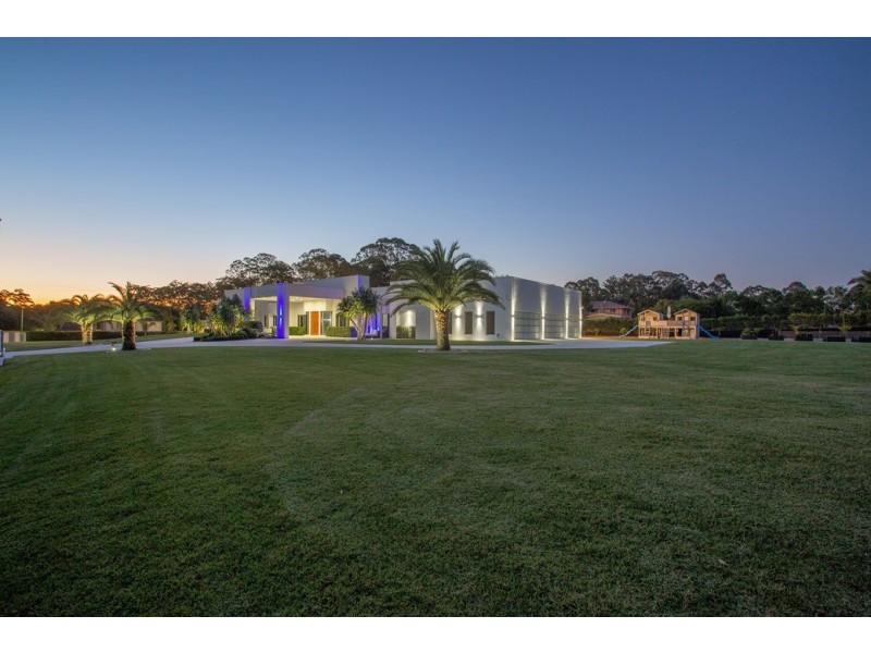 Bridgeman Downs QLD 4035