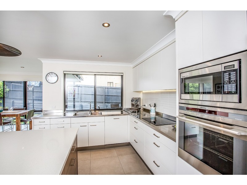 5 Protea Place, Bridgeman Downs QLD 4035