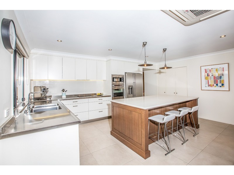 5 Protea Place, Bridgeman Downs QLD 4035