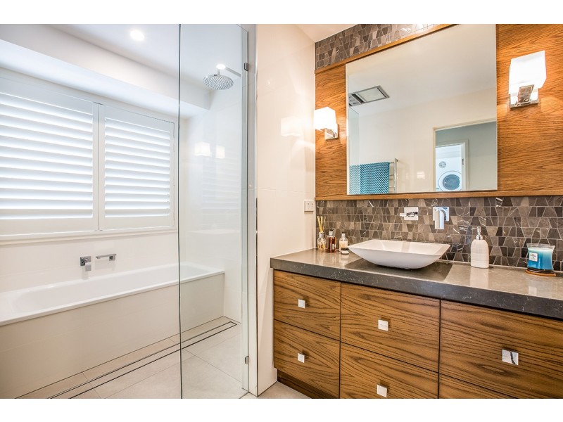 5 Protea Place, Bridgeman Downs QLD 4035