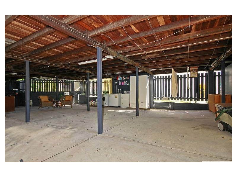 15 Edinburgh Castle Road, Kedron QLD 4031