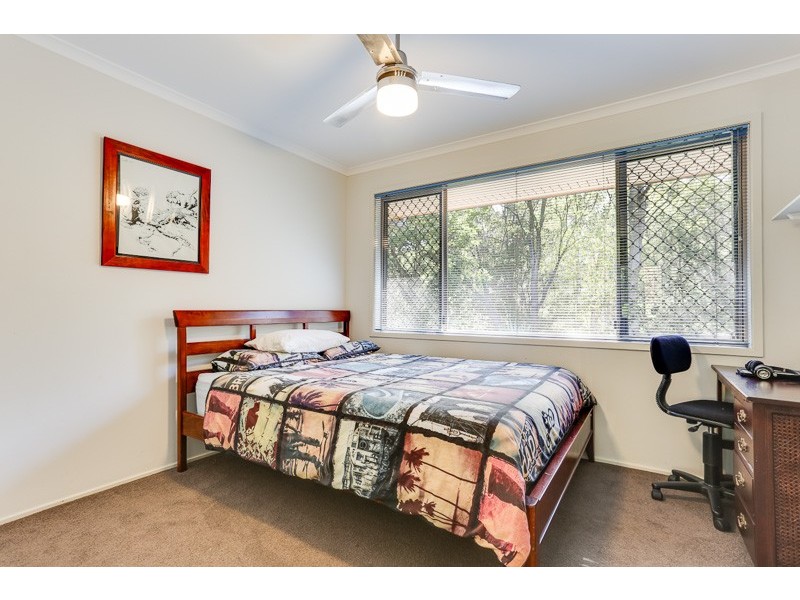 8 Heath Court, Cashmere QLD 4500