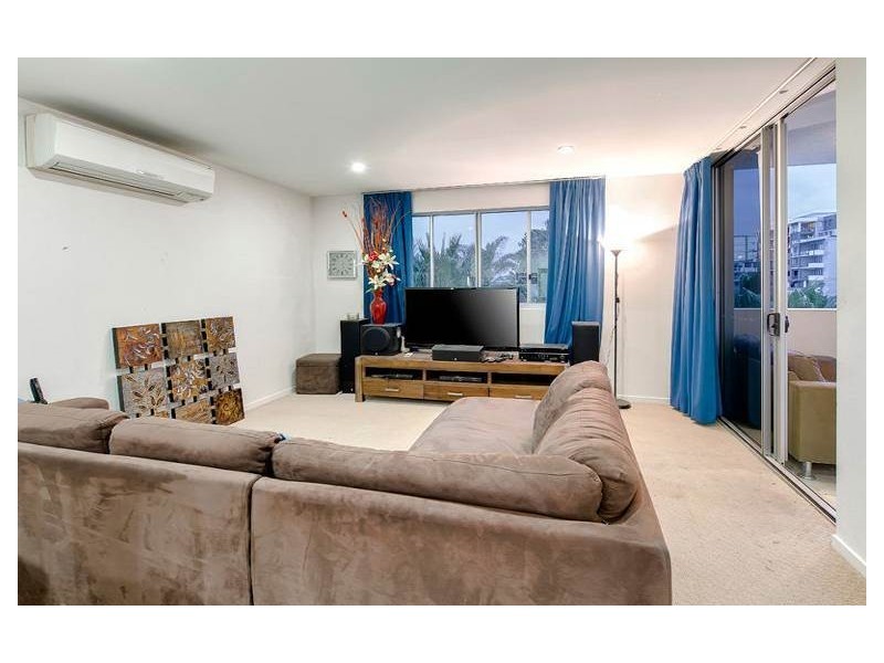 207/20 Playfield Street, Chermside QLD 4032