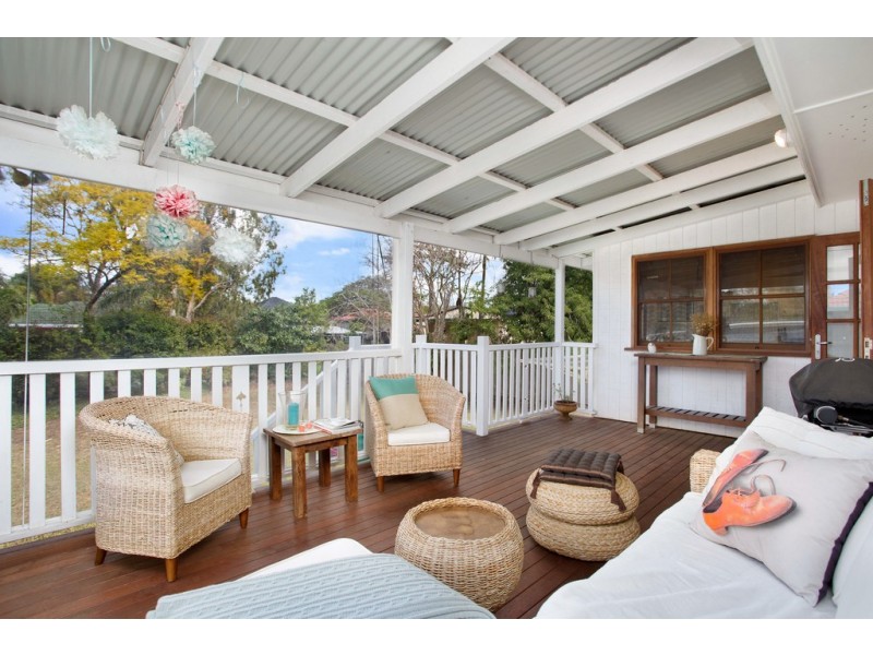 8 Mylne Street, Chermside QLD 4032