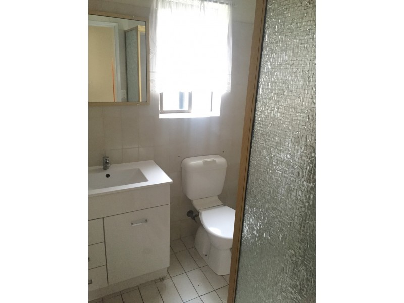 2/41 Kingsmill Street, Chermside QLD 4032