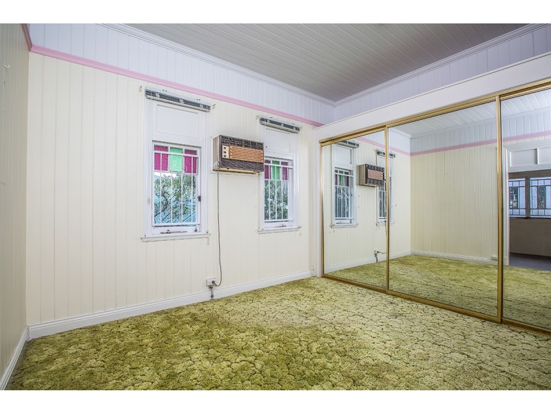 90 Beaconsfield Terrace, Gordon Park QLD 4031