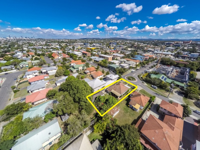 15 Buruda Street, Chermside QLD 4032