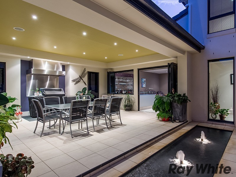 20 Cerbaia Close, Bridgeman Downs QLD 4035