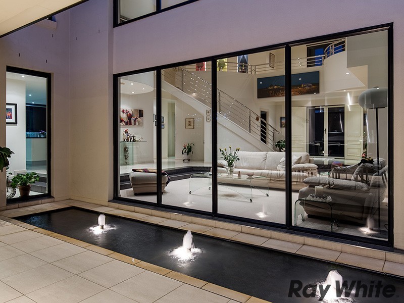 20 Cerbaia Close, Bridgeman Downs QLD 4035