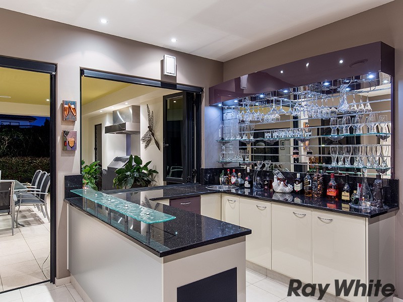 20 Cerbaia Close, Bridgeman Downs QLD 4035