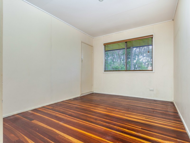 23 Sammells Drive, Chermside QLD 4032