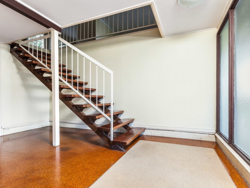23 Sammells Drive, Chermside QLD 4032