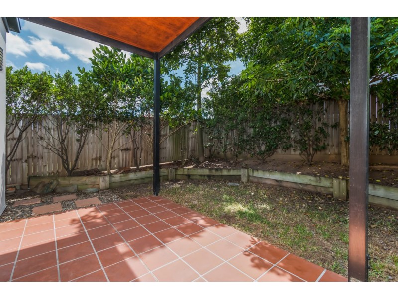 2/19 Western Avenue, Chermside QLD 4032