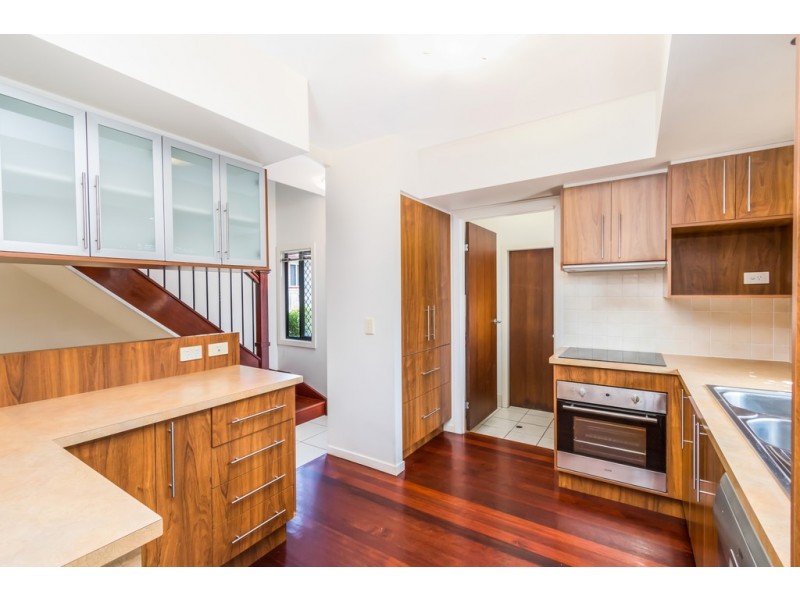 2/19 Western Avenue, Chermside QLD 4032