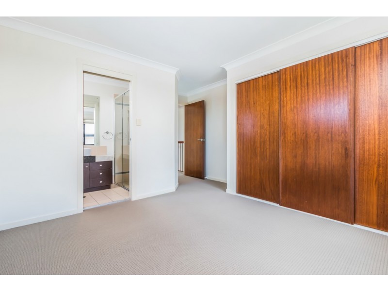 2/19 Western Avenue, Chermside QLD 4032