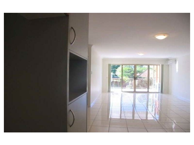3/62 Sparkes Street, Chermside QLD 4032