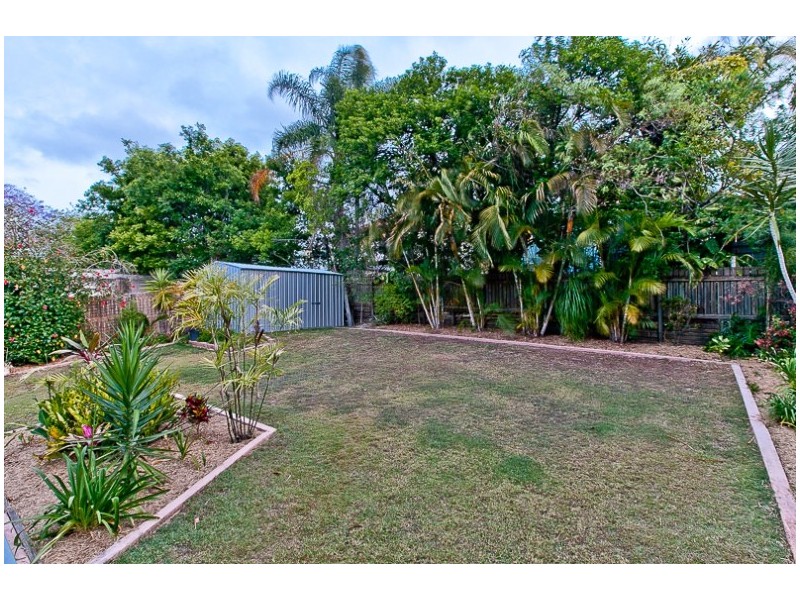 16 Glenhaven Street, Kedron QLD 4031
