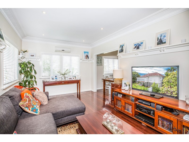 27 Chigwell Street, Wavell Heights QLD 4012