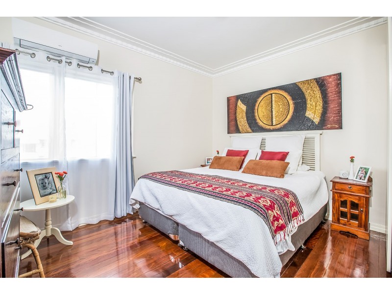 27 Chigwell Street, Wavell Heights QLD 4012