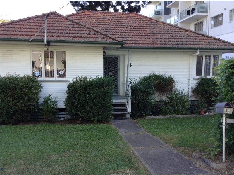 36 Playfield Street, Chermside QLD 4032