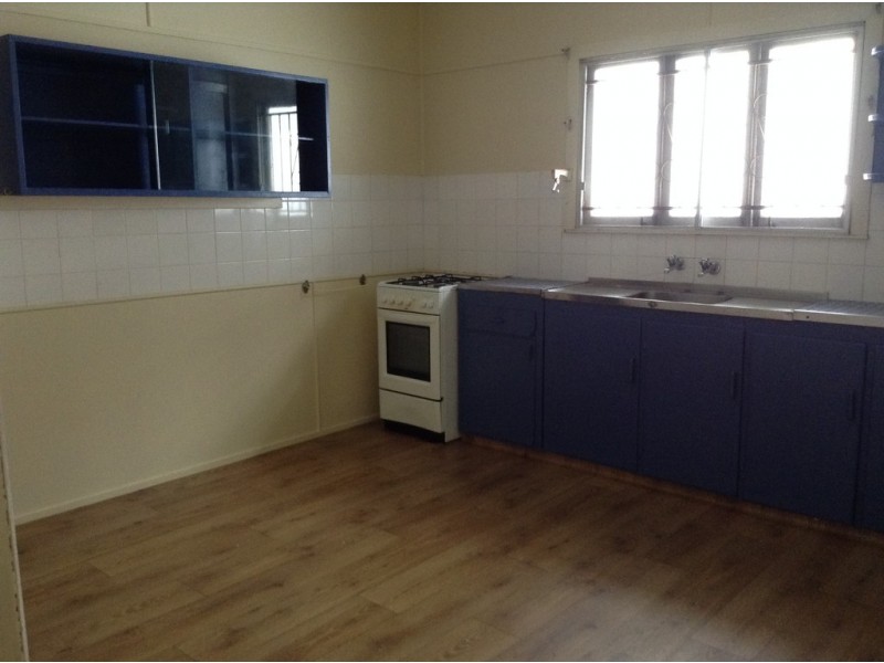 36 Playfield Street, Chermside QLD 4032