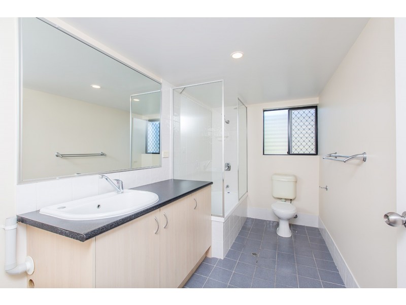 1/113 Wallace Street, Chermside QLD 4032