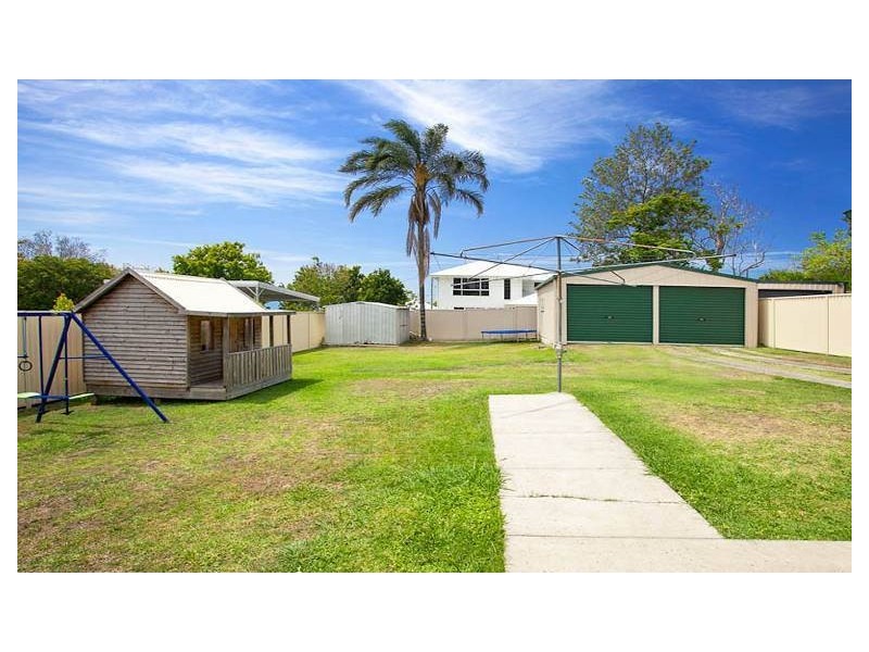 327 Hamilton Road, Chermside QLD 4032