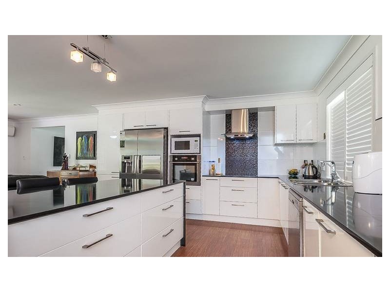 110 Albany Forest Drive, Albany Creek QLD 4035