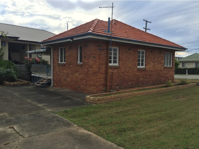 318 Hamilton Road, Chermside QLD 4032