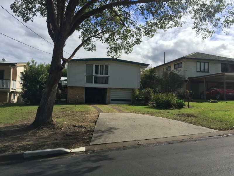 8 Backford Street, Chermside West QLD 4032