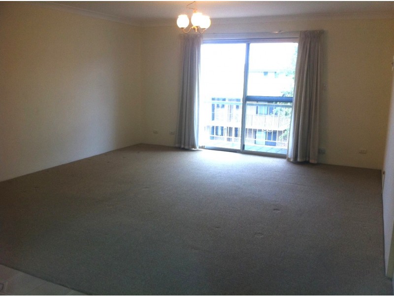 4/58 Norman Drive, Chermside QLD 4032