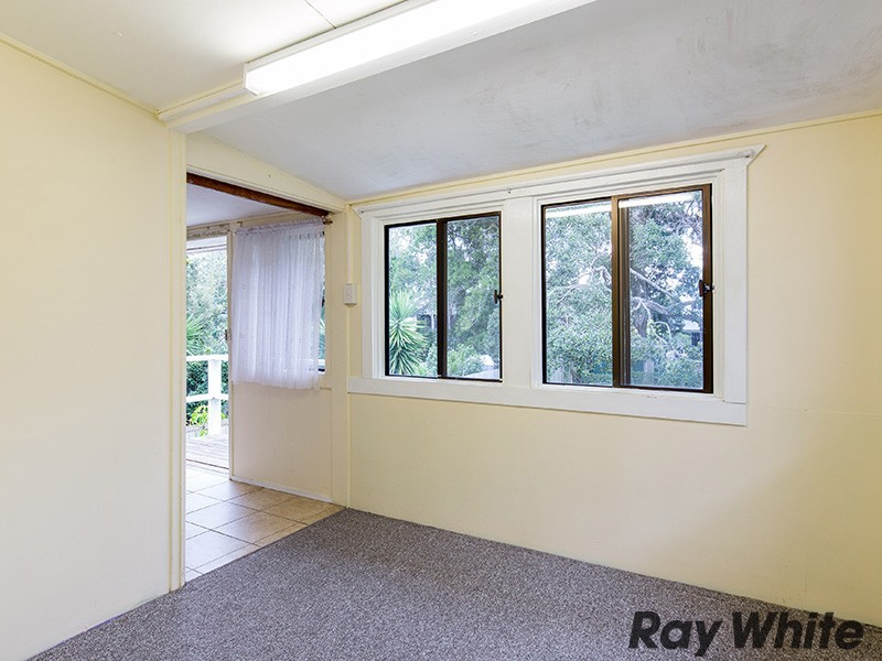 31 Arundal Street, Brighton QLD 4017