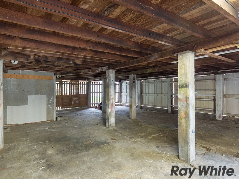 31 Arundal Street, Brighton QLD 4017