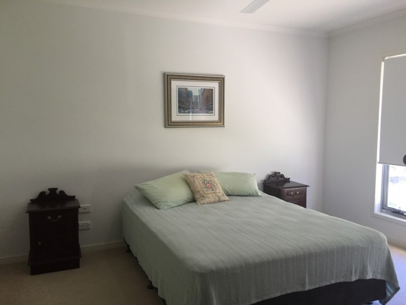 18 Hillside Circuit, Chermside West QLD 4032