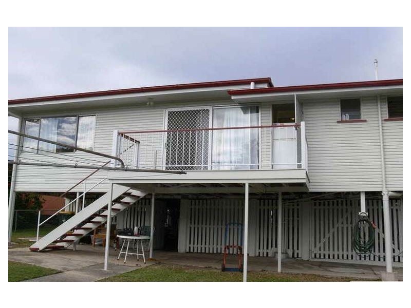 38 Curwen Terrace, Chermside QLD 4032