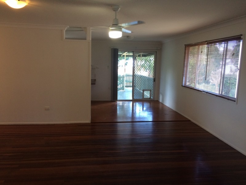 16 Waratah Street, Albany Creek QLD 4035