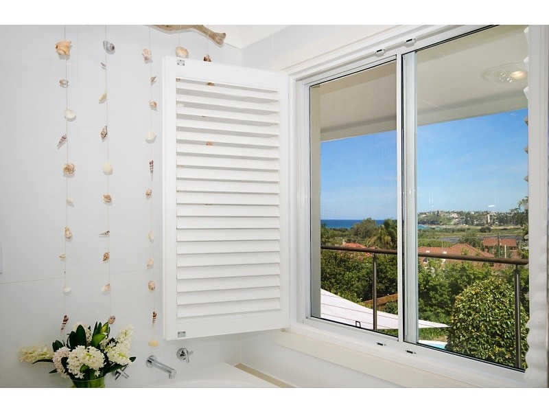 15 Coutts Crescent, Collaroy NSW 2097