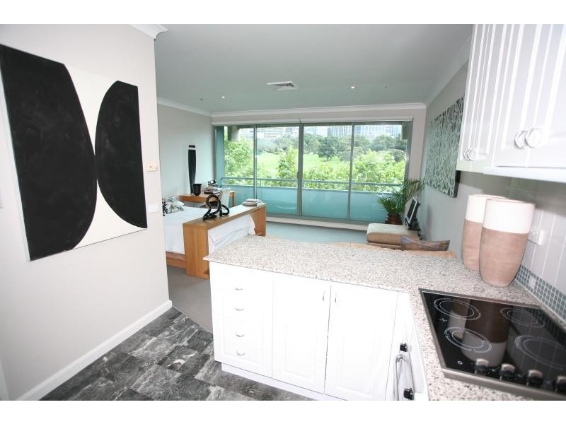 22 Sir John Young Crescent, Woolloomooloo NSW 2011