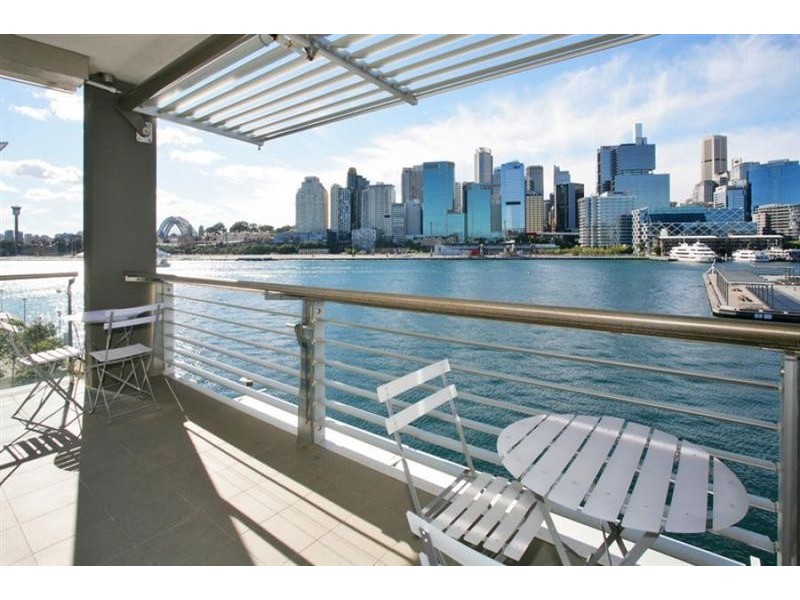 8 Warf Cresent, Pyrmont NSW 2009