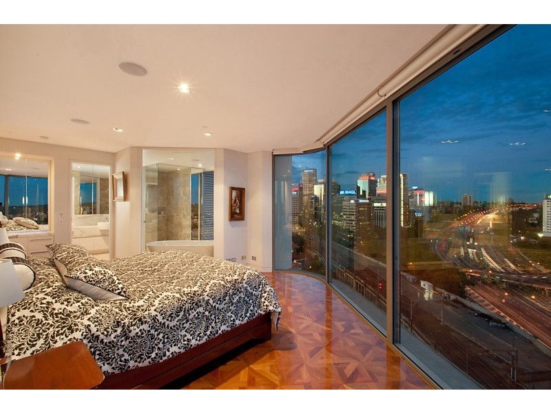 118 Alfred Street, Milsons Point NSW 2061
