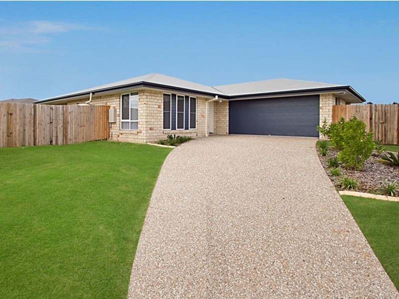 14 Petal Place, Yamanto QLD 4305