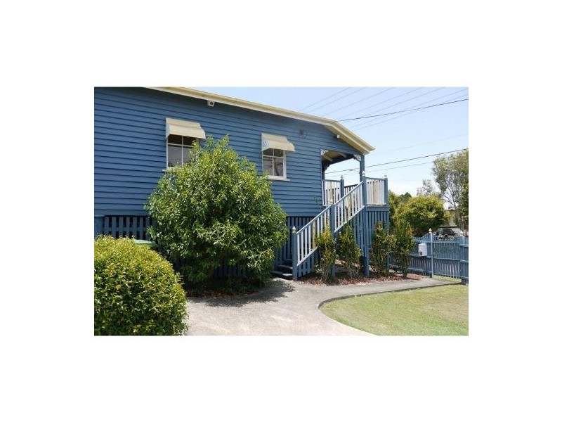 16 Pine Street, North Ipswich QLD 4305