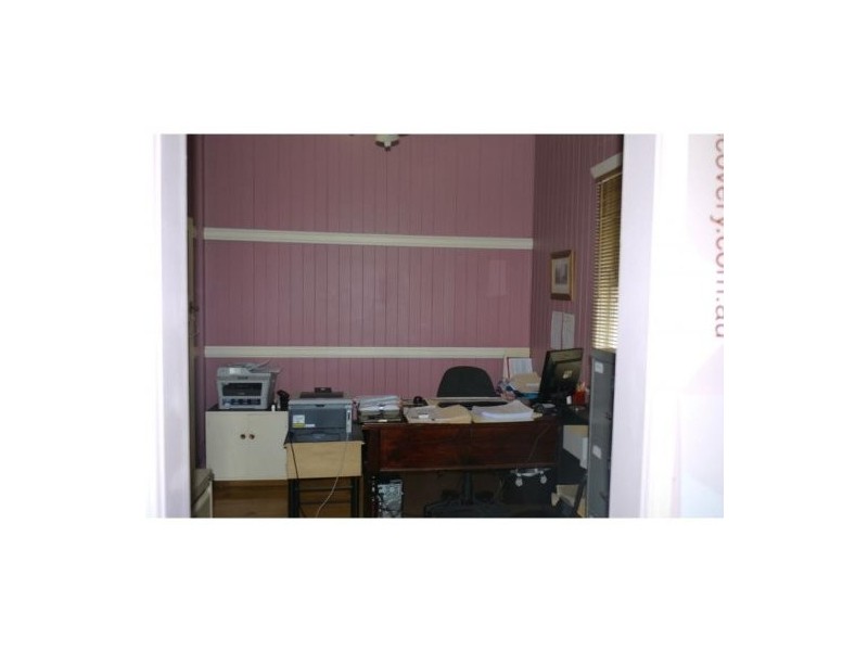 16 Pine Street, North Ipswich QLD 4305