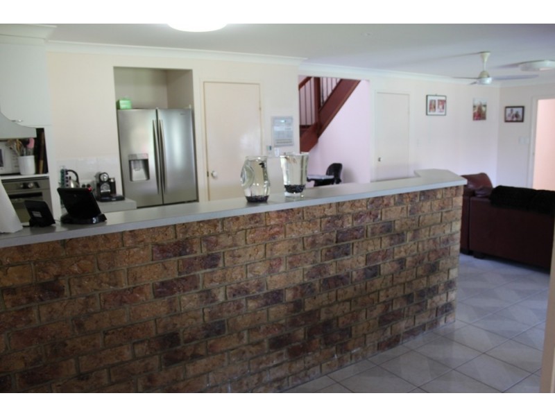 44 Equestrian Drive, Yamanto QLD 4305