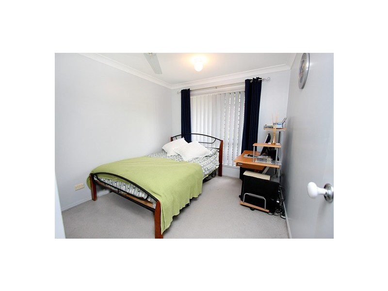 42 Jonquil Circuit, Flinders View QLD 4305